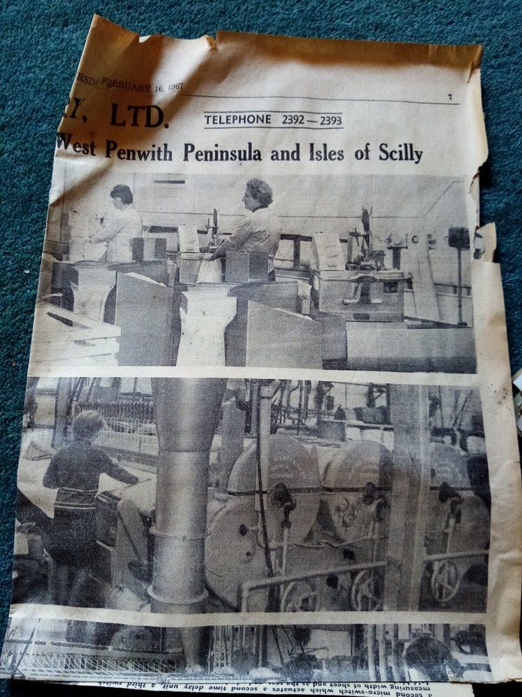 El33 Ephemera 1967 folded article penzance laundry Ltd