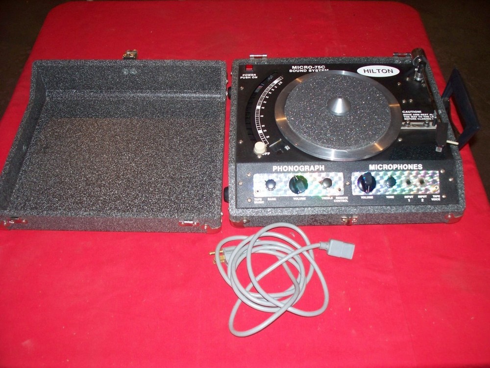 Hilton RECORD PLAYER 75C WITH MICROPHONE CABLE