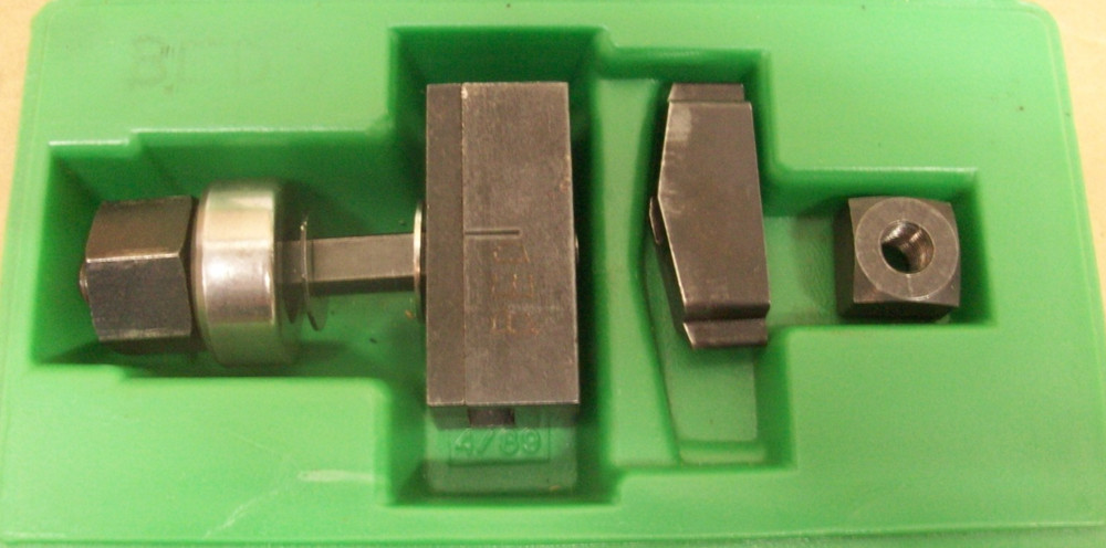 Greenlee® 232 25-Pin D-Subminiature Panel Punch Unit