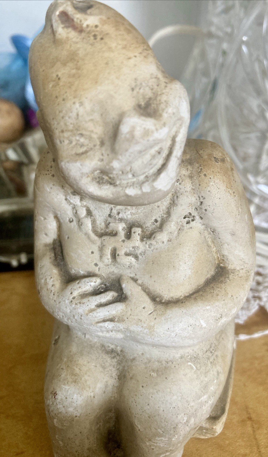 Ntadi superb stone figure statue