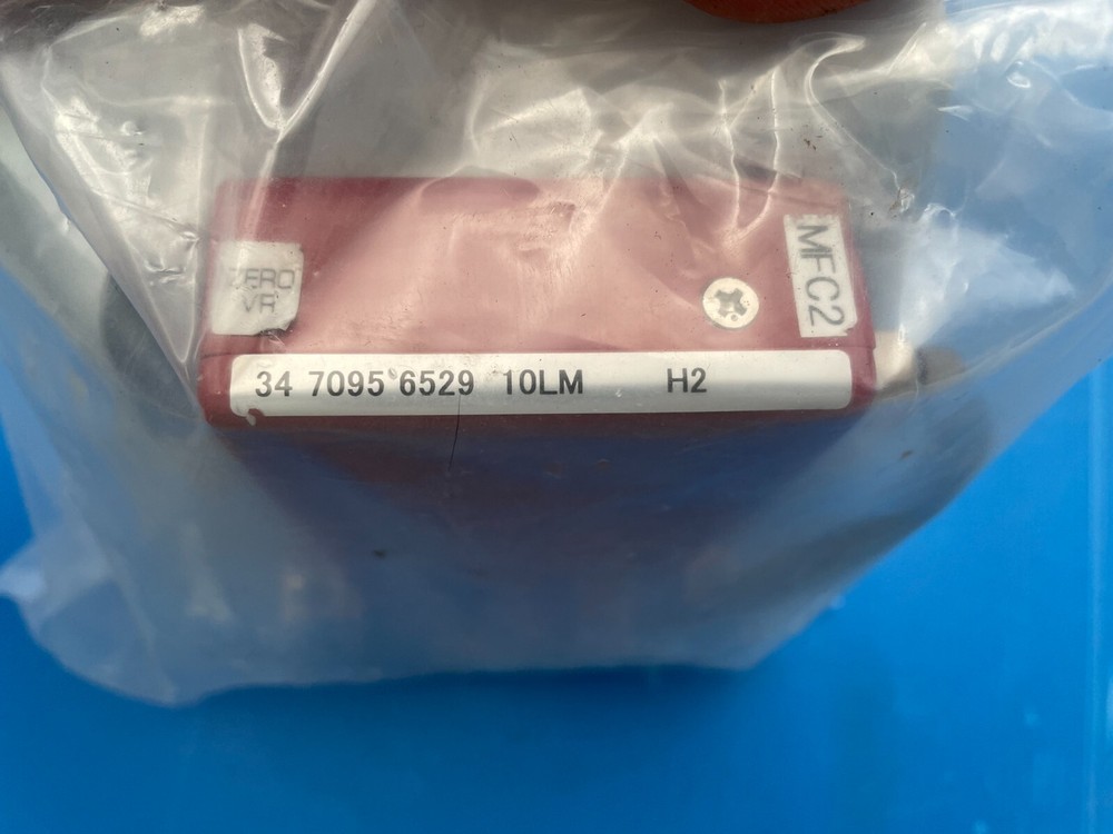 HORIBA STEC SEC-7340MGX MASS FLOW CONTROLLER