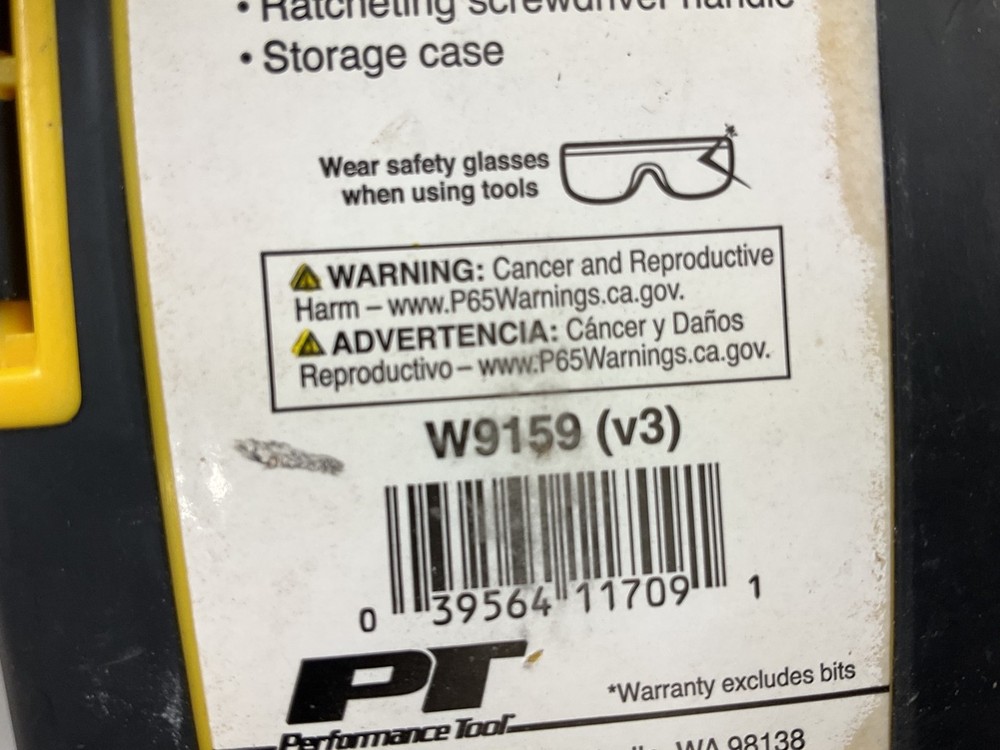 Performance Tool W9159 38 Piece Ratcheting Screwdriver & Bit Set