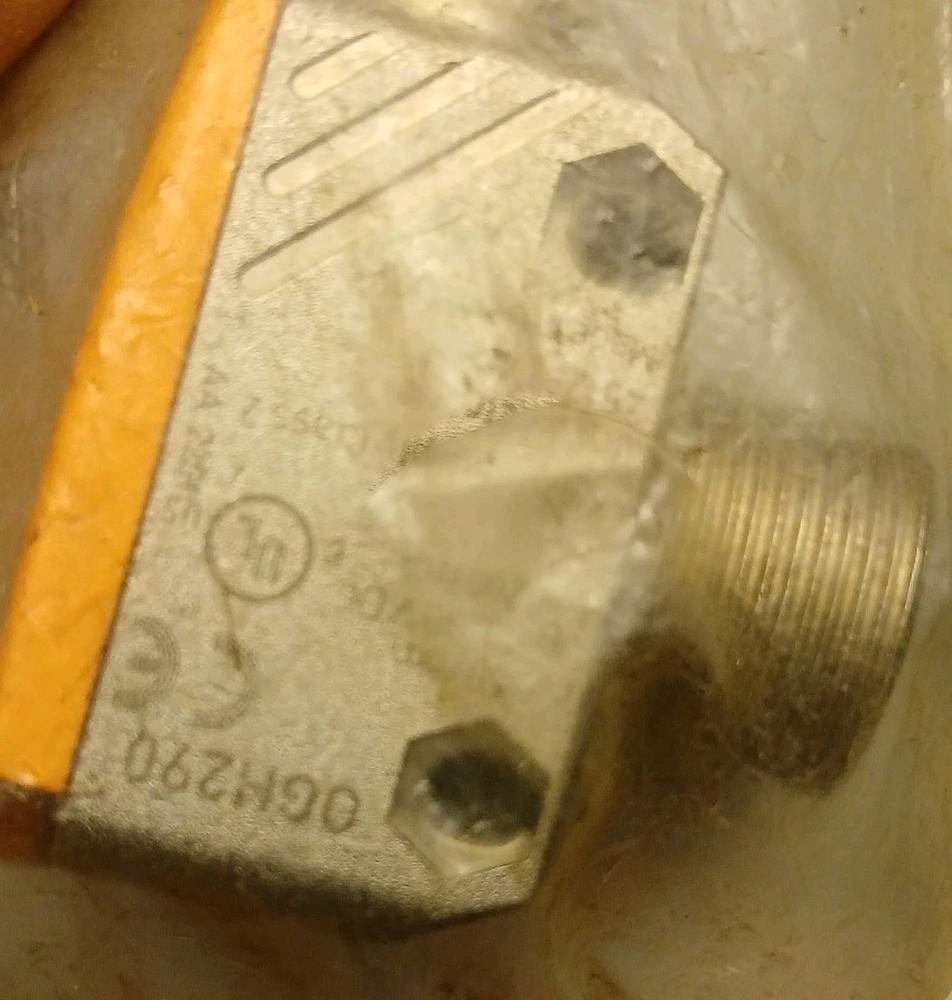 Ifm Ogh290 Photoelectric Sensor, Right Angle, Diffuse SENSOR PHOTOEYE