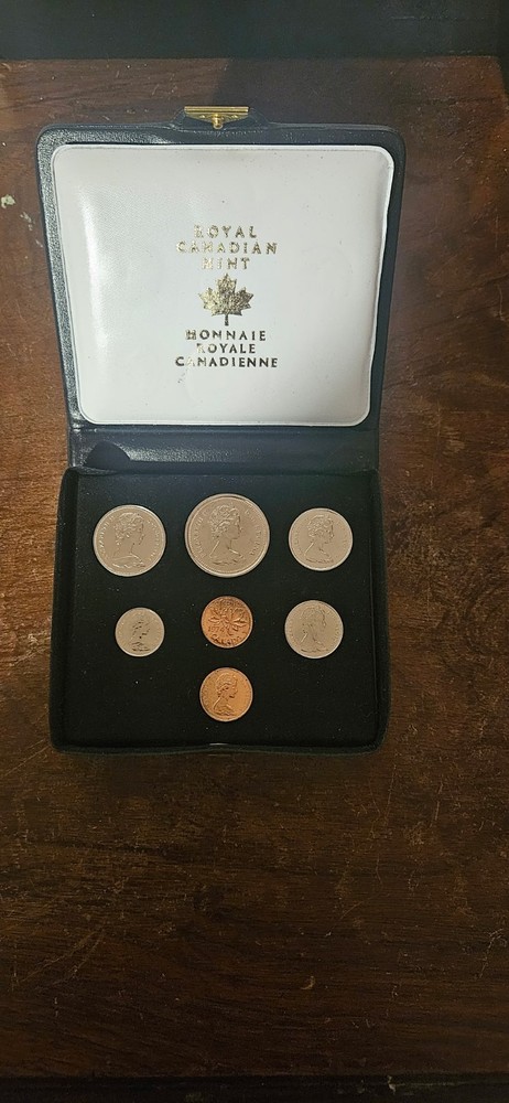 CANADA 1974 Winnipeg Double Penny Set Uncirculated