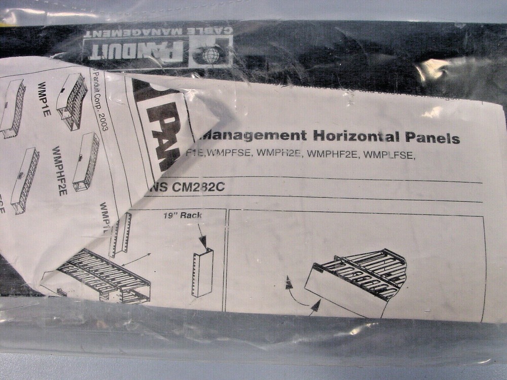 *Panduit CM282C Patchlink Cable Management Horizontal Panels (Factory Sealed)