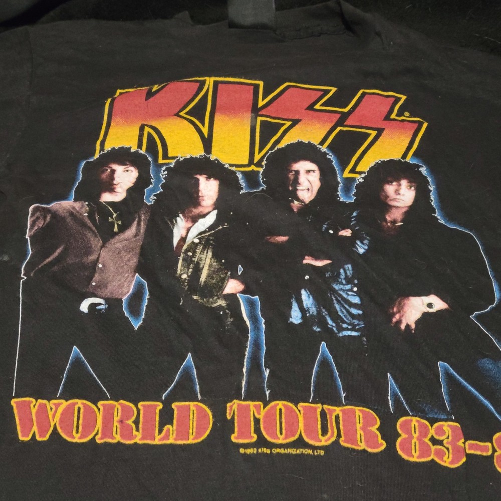 KISS 1983 Lick It Up Tour T-shirt Medium Ex Condition