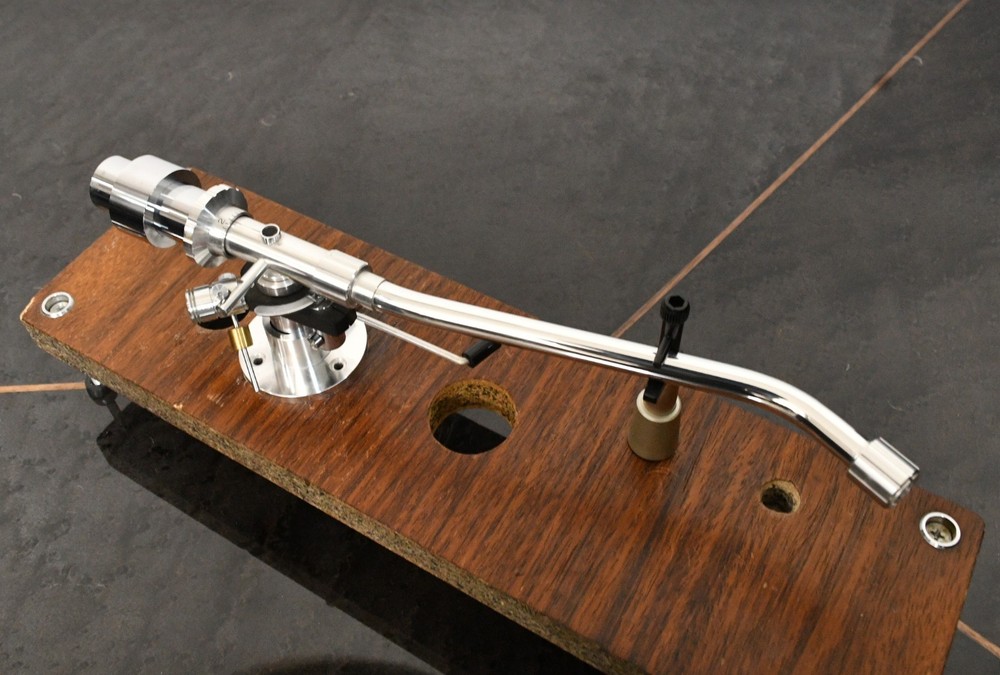 STAX UA-7 tonearm with cable * VG+ working condition