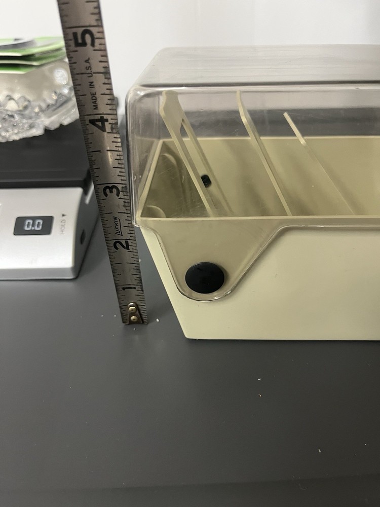 Plastic 3.5 Inch Floppy Disk Storage Holder with Lid