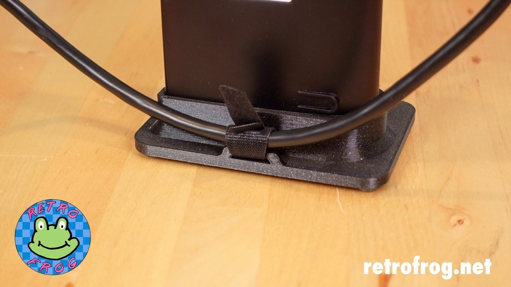 RetroTINK 5X Pro Vertical Stand - Retro Frog