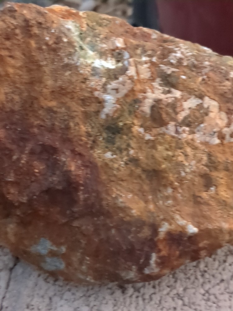 gold ore rocks