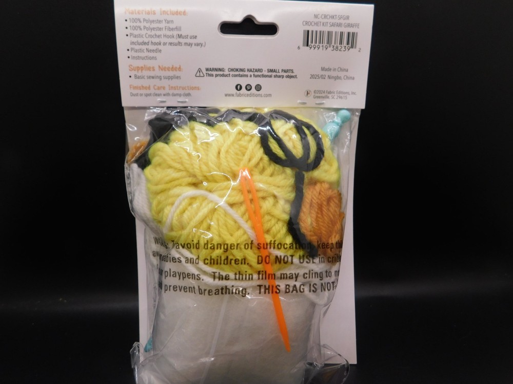 Needle Creations Crochet Kit Giraffe complete kit Skill level beginner