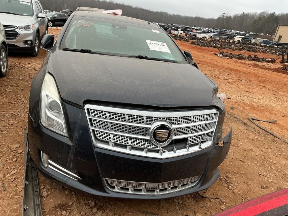 XTS 2013 Glove Box 4921910