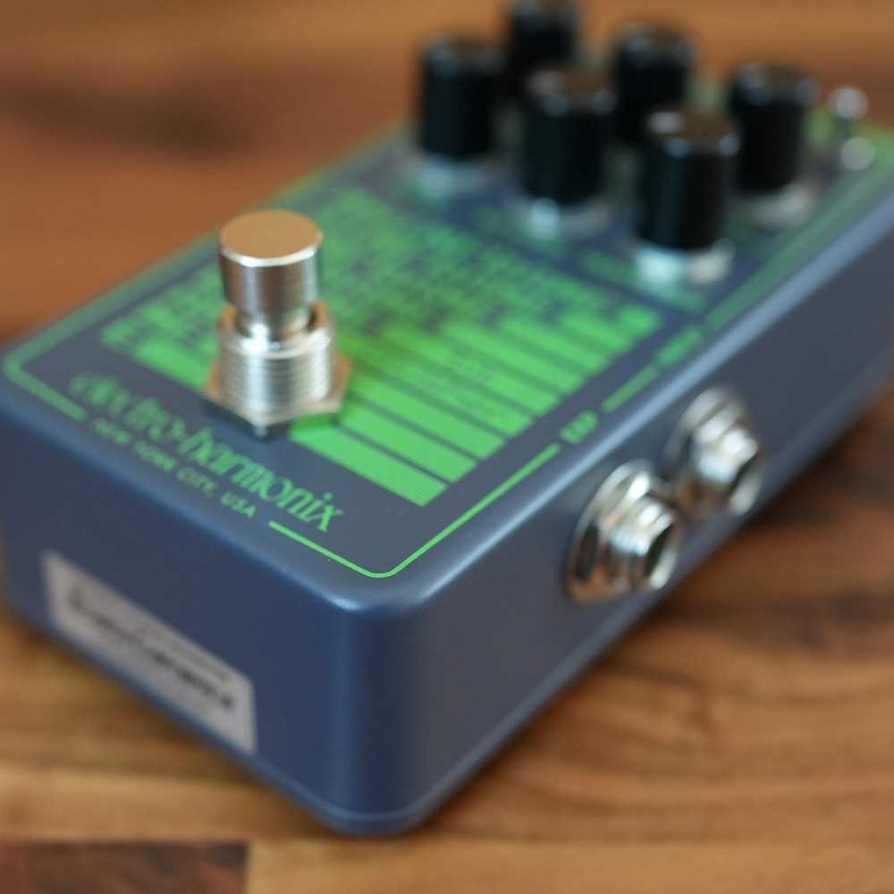 ELECTRO-HARMONIX MAINFRAME Bit Crusher guitar effects