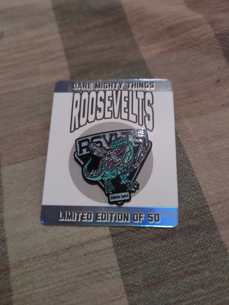RSVLTS PIN LE 50 Dinosaur