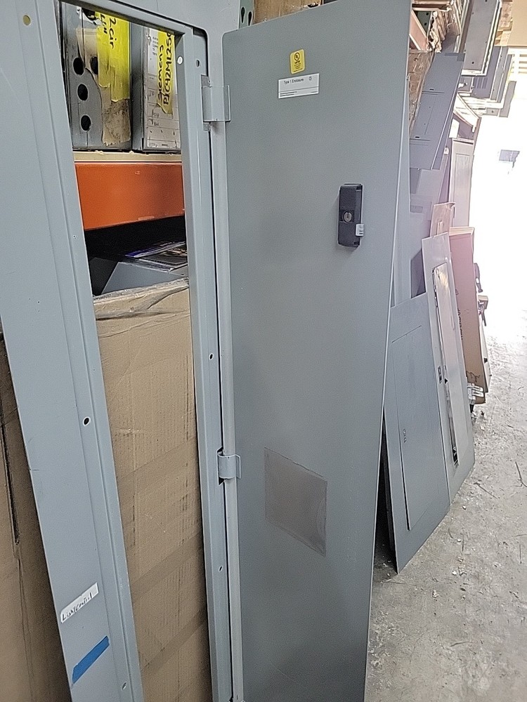 Siemens S68B Surface Mount Panelboard Cover 68x20"