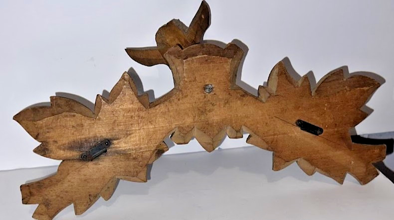 VINTAGE CUCKOO CLOCK CREST JW1