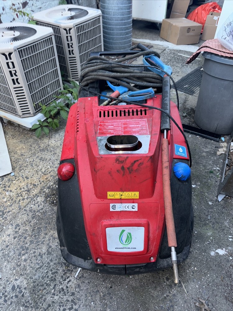 Pre Owned optima steam cleaner
