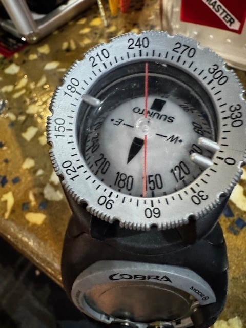 Suunto Cobra Dive computer in console with dive compass