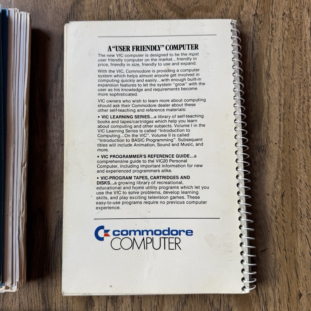 VTG Commodore VIC-20 5 Book Lot Mastering Programmer’s User Guide Compute Games
