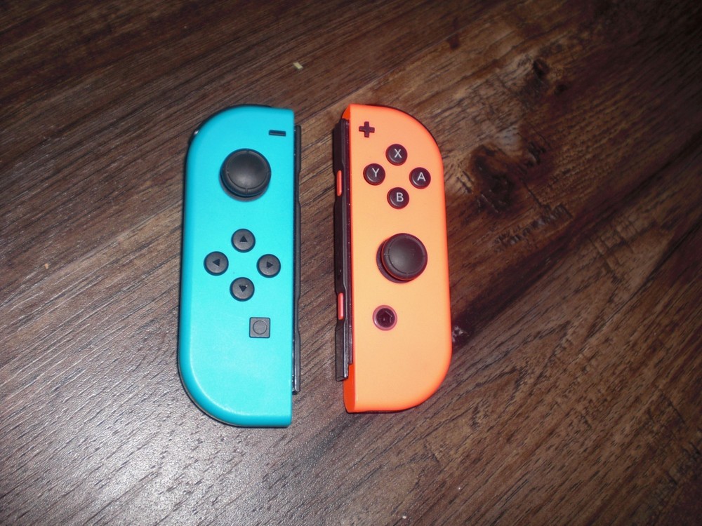 OEM Nintendo Switch Joy Con Pair Blue Red AUTHENTIC L R Left Right Controller