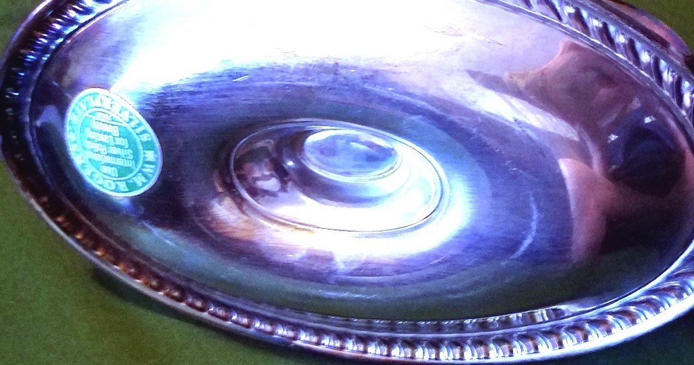 Vintage 6" Wm Rogers Silverplate Gravy Boat