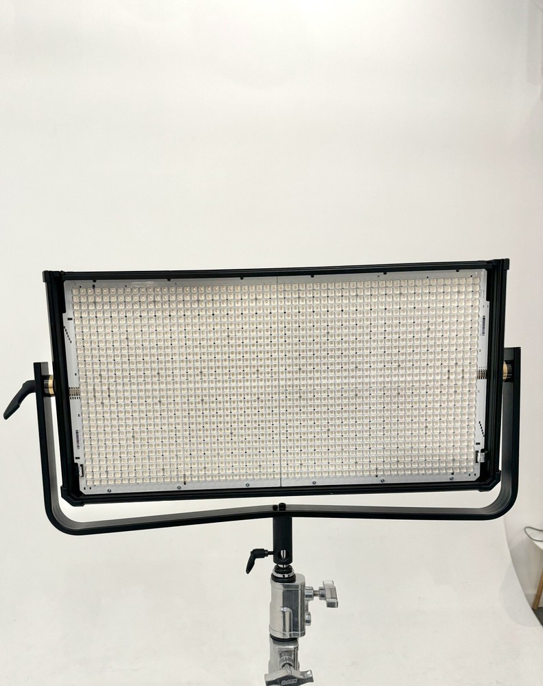 Luxli Taiko 2x1 RGB LED Light Panel (Complete Kit)