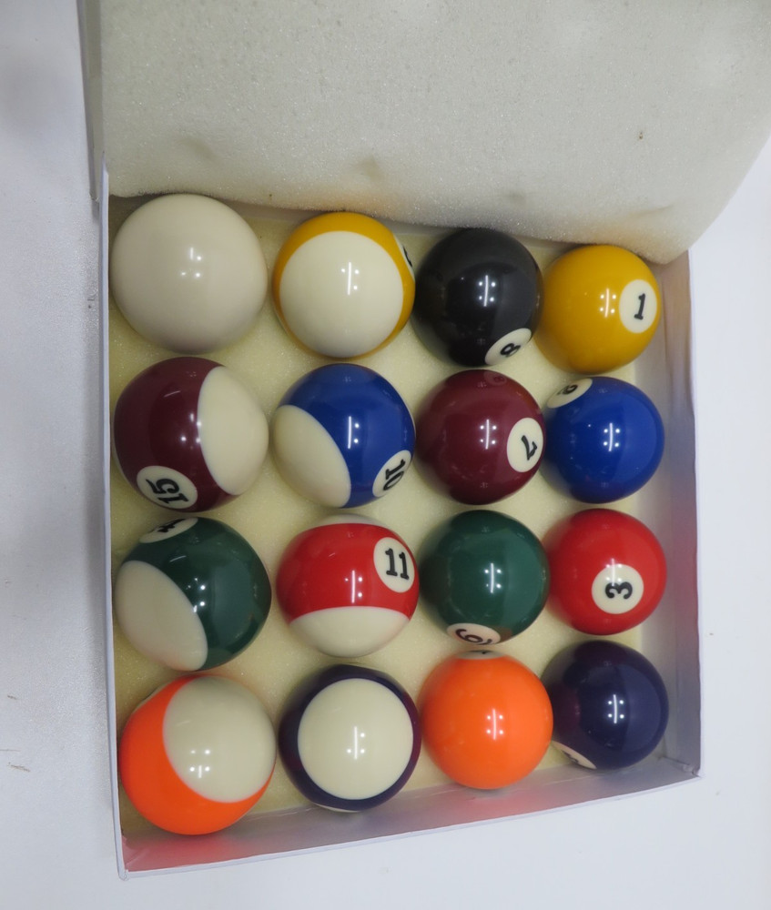 Set Billiard Pool Balls-Box