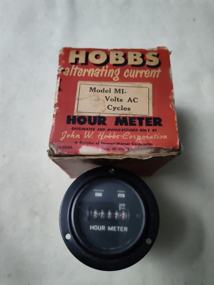 VINTAGE (HOBBS) Alternating Current Meter (240 Volts)