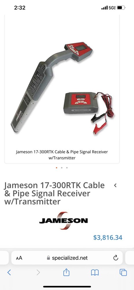 Pipe and cable locator with transmitter
