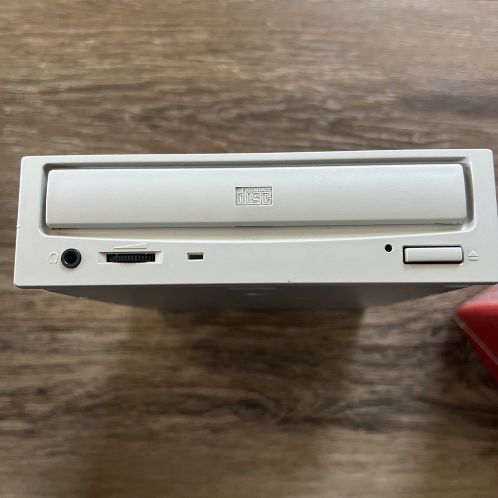 Delta 50X Max Internal CD-Rom Drive cdu611