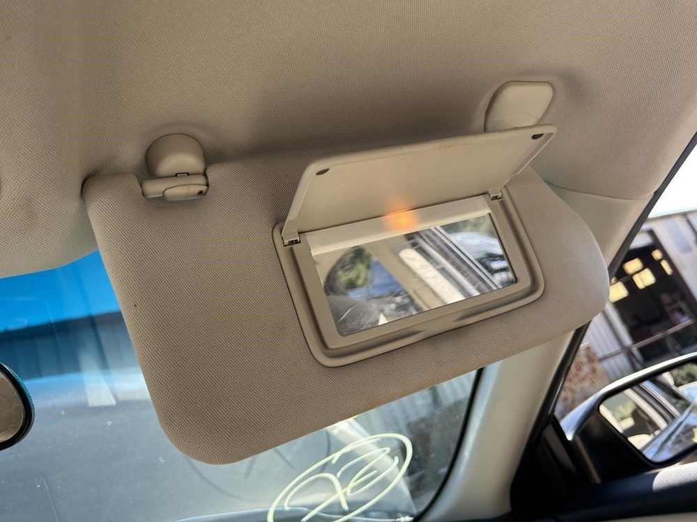 ALTIMA 2015 Fuse Box Cabin 104729607