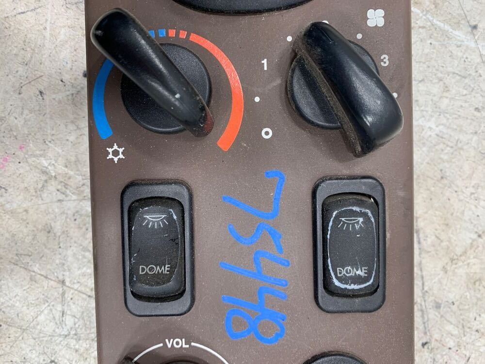 2011 Freightliner Coronado Climate Control (718-10669)