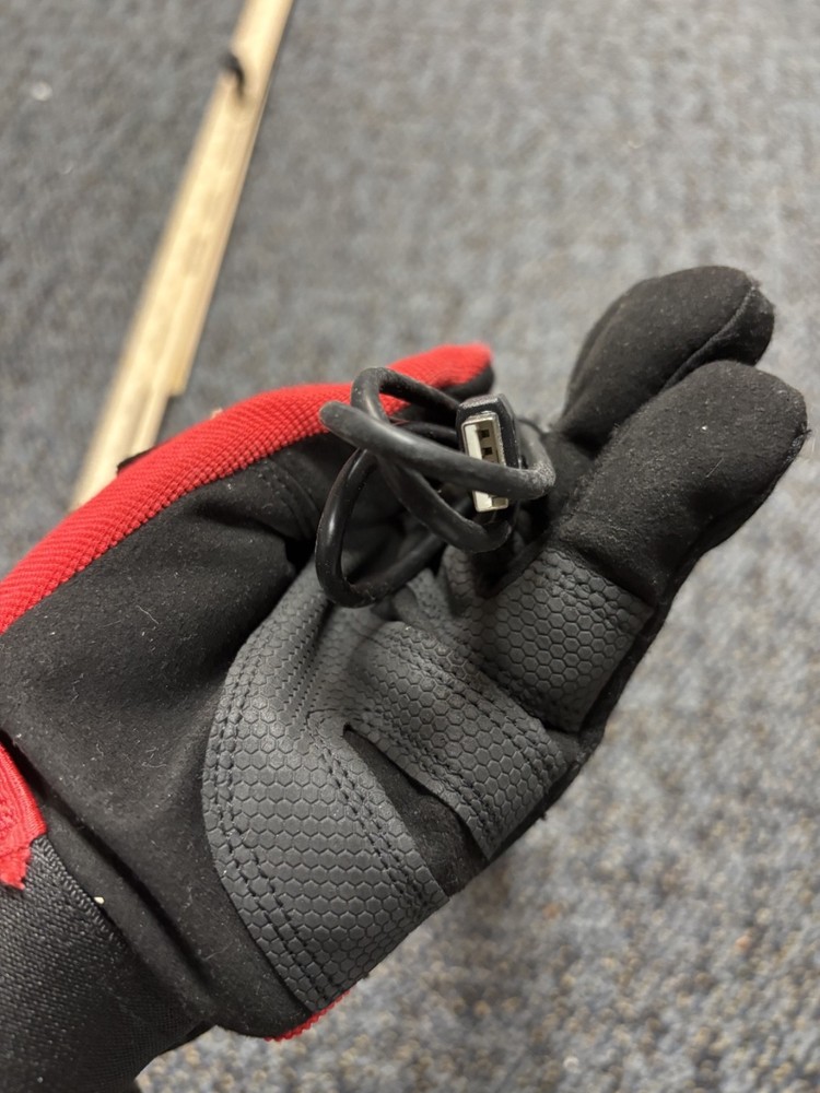 Unknown Black USB Device