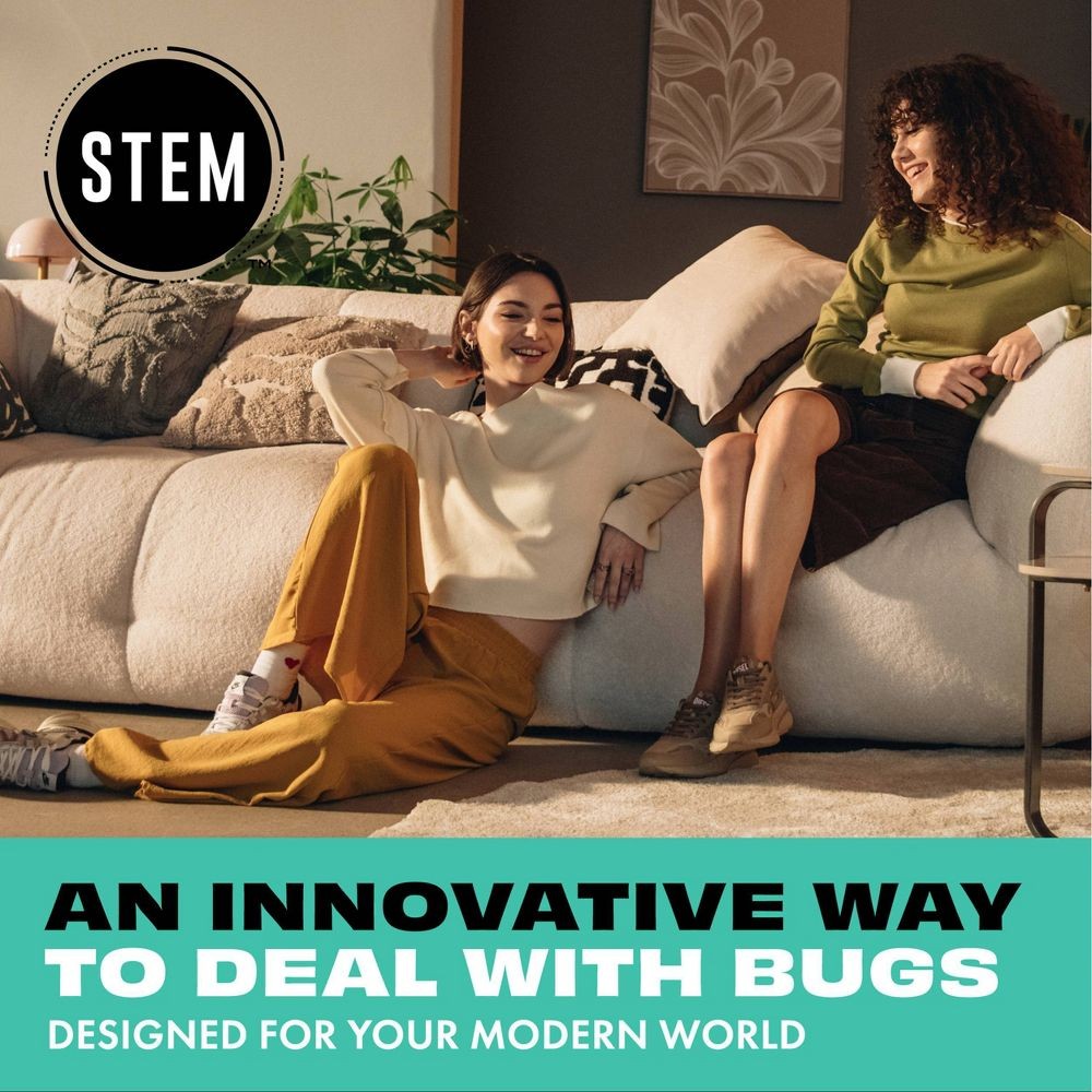 STEM Flying Insects Light Trap Starter Kit - 1 Device + 1 Refill