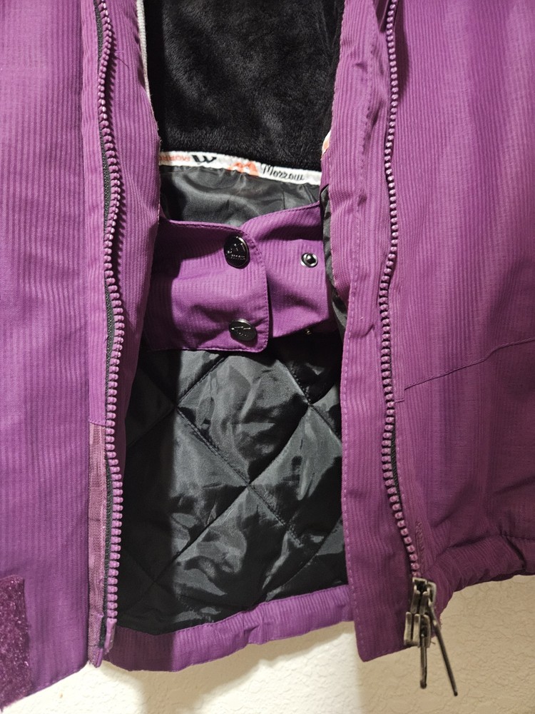 synthetic snowboarding jacket, Morrow Women's Medium snowboard 🏂