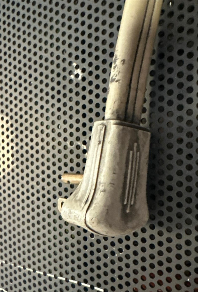 Crown PSA-2 Self-Analyzing Power Amplifier. Untested! Turns on!