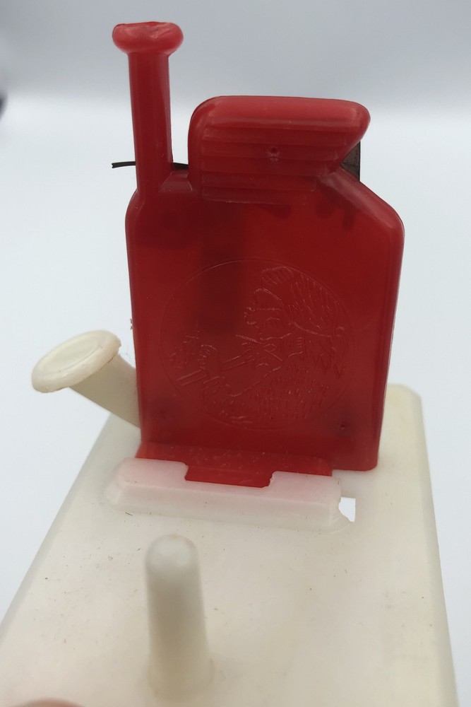 Vintage Automatic Needle Threader with Thread Cutter in Yellow Box Hong Kong