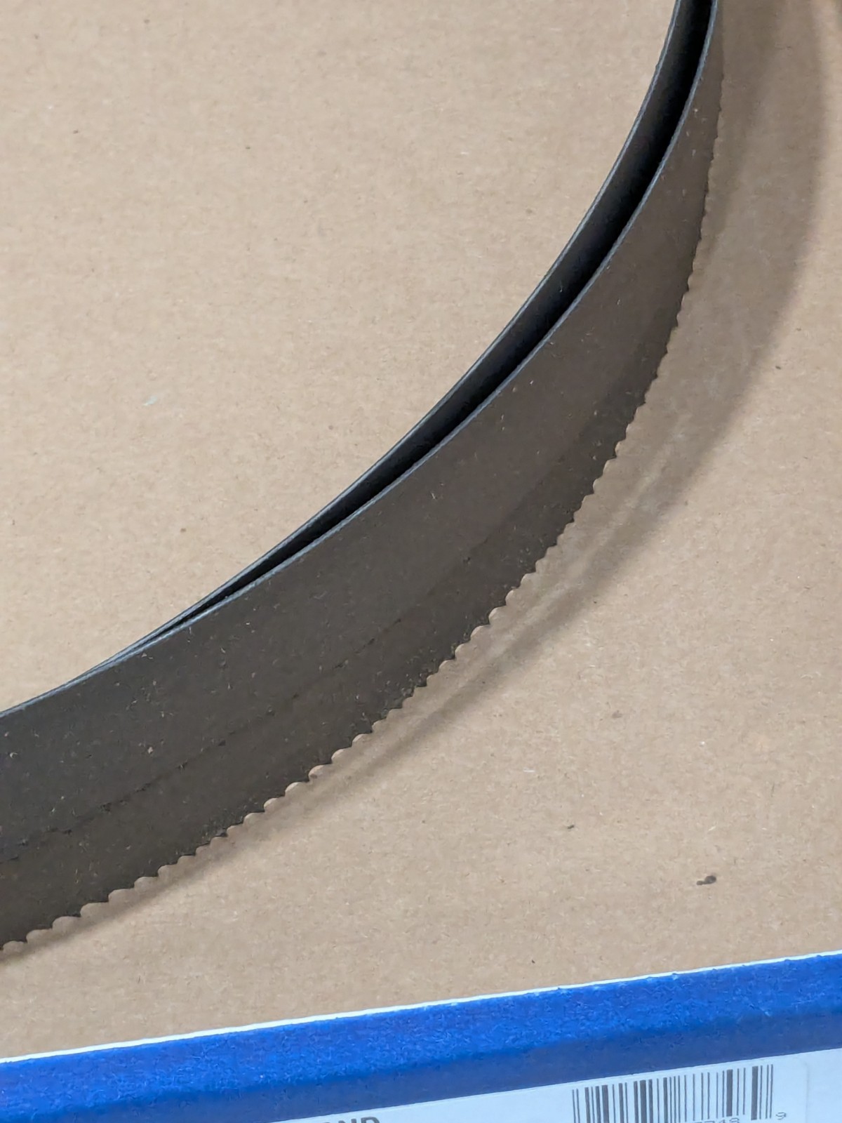 Irwin Welded Bandsaw Blade: 11' 6 Long x 1" Wide x 6 to 10 TPI 87748IBB113505
