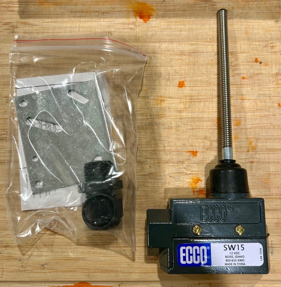 ECCO SW15 12V Backup Alarm Reverse Switch Kit w/ Mounting Bracket