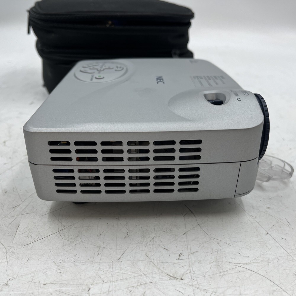 NEC LT220 DLP Projector W/Cables. READ.