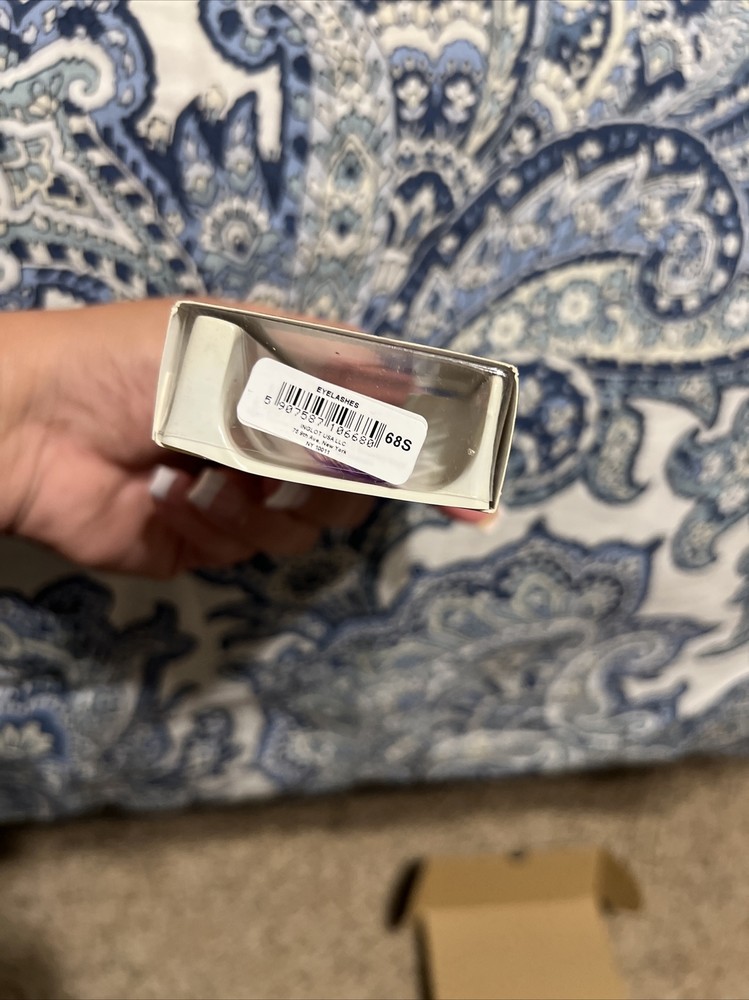 INGLOT Eyelashes 68s Purple