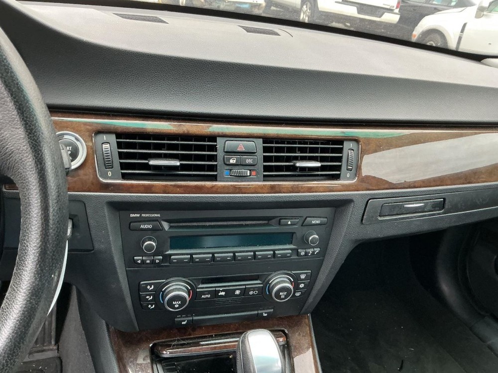 328I 2009 Glove Box 4998341