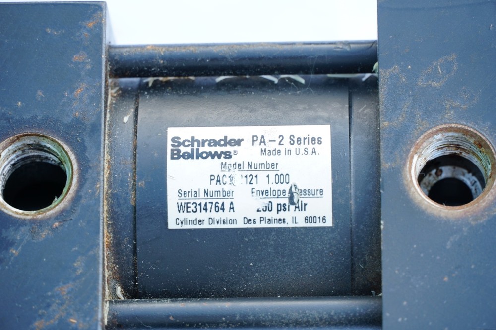 Heinrich Co. Pneumatic Vise