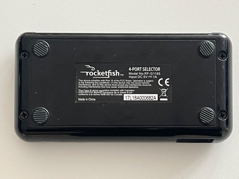 Rocketfish 4-Port HDMI Selector Switch RF-G1185 - No Power Adapter - READ