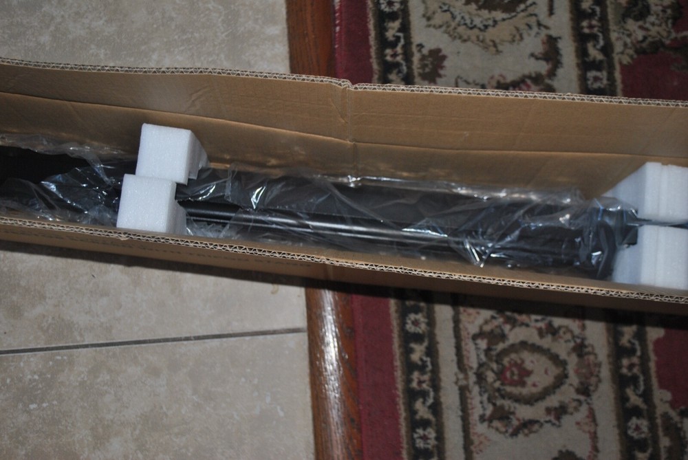 trotronics model TTHP020 120 INCH PROJECTER SCREEN