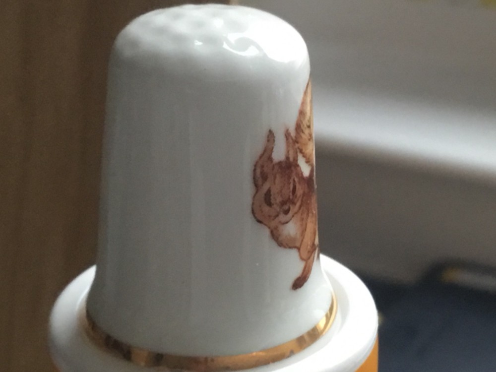 Thimble - Cheeky Squirrel - Z