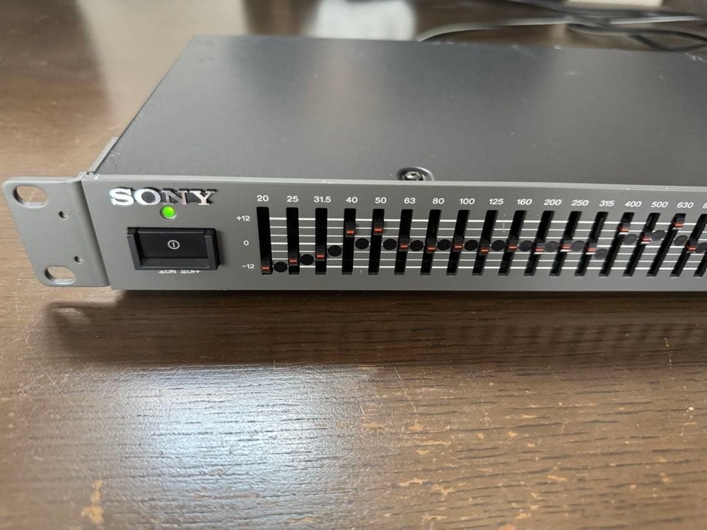 SONY EQ-5110 Stereo 31-Band Graphic Equalizer Audio Component Tested