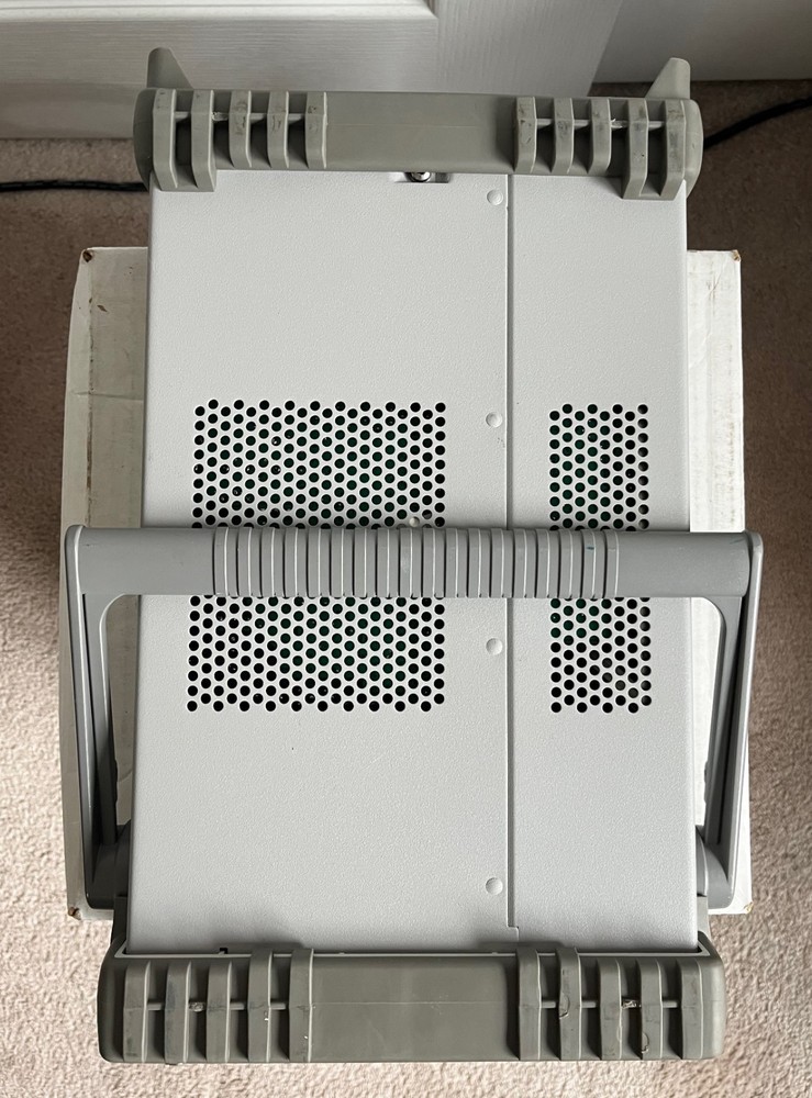 Agilent 33120A 15 MHz Function / Arbitrary Waveform Generator