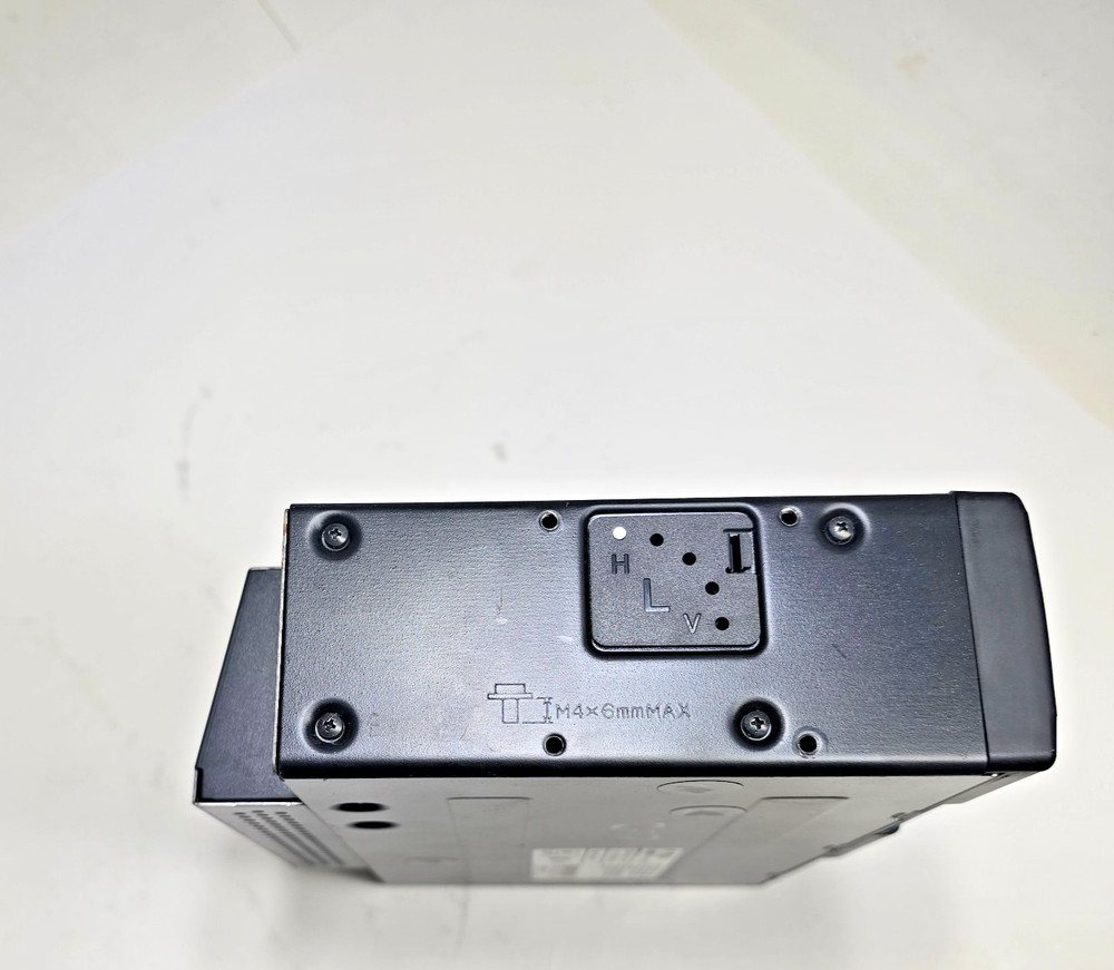 BMW E81 E82 E87 E88 E90 E91 E92 E93 6 DISC CD CHANGER NO MAGAZINE 9119707-01 OEM