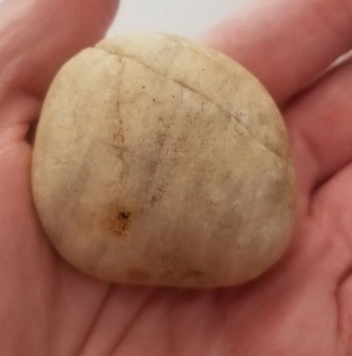 Native American Protection arrow beach rock 🐎.